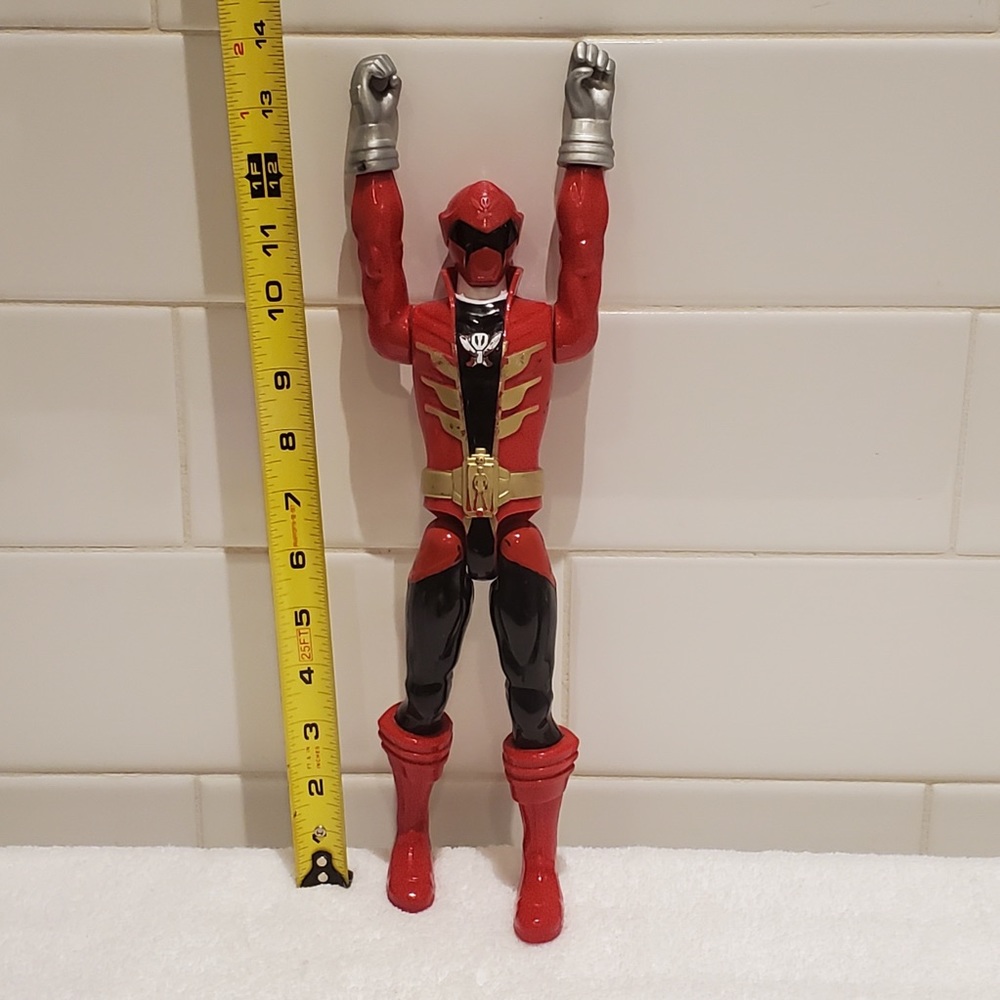 Red Power Ranger Megaforce Action Figure - Picture 3 of 5